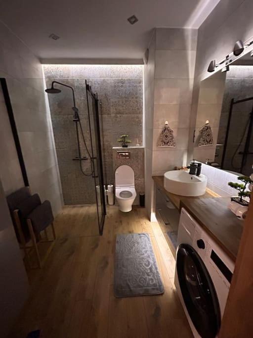 Urocze Kondominium Z Widokiem Na Morze กดัญสก์ ภายนอก รูปภาพ